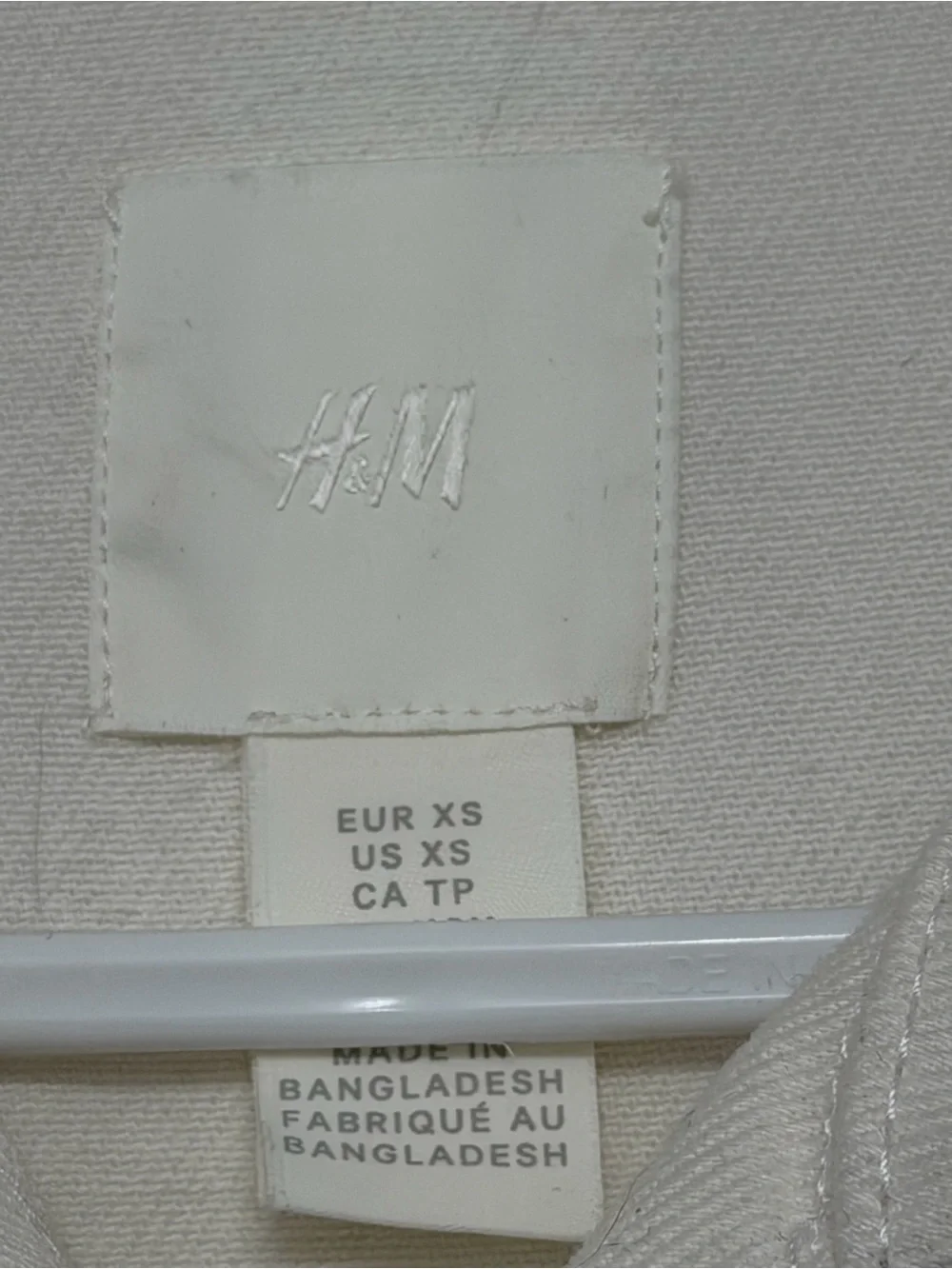 H&M White Sleeveless Button-Front Utility Vest